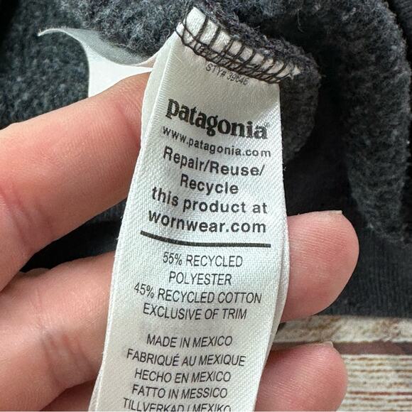 Patagonia Sweatshirt Earth Tone Stripe Design - Picture 4 of 8